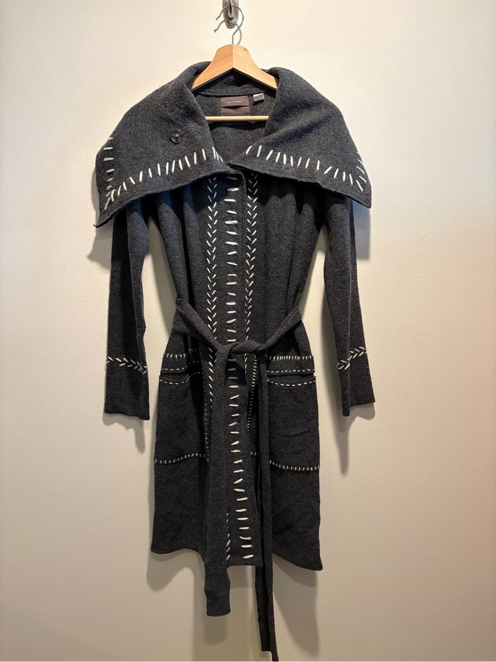 Anthropologie || Guinevere Belted Cardigan Merino Wool Blanket Stitch Gray XS - Picture 2 of 7